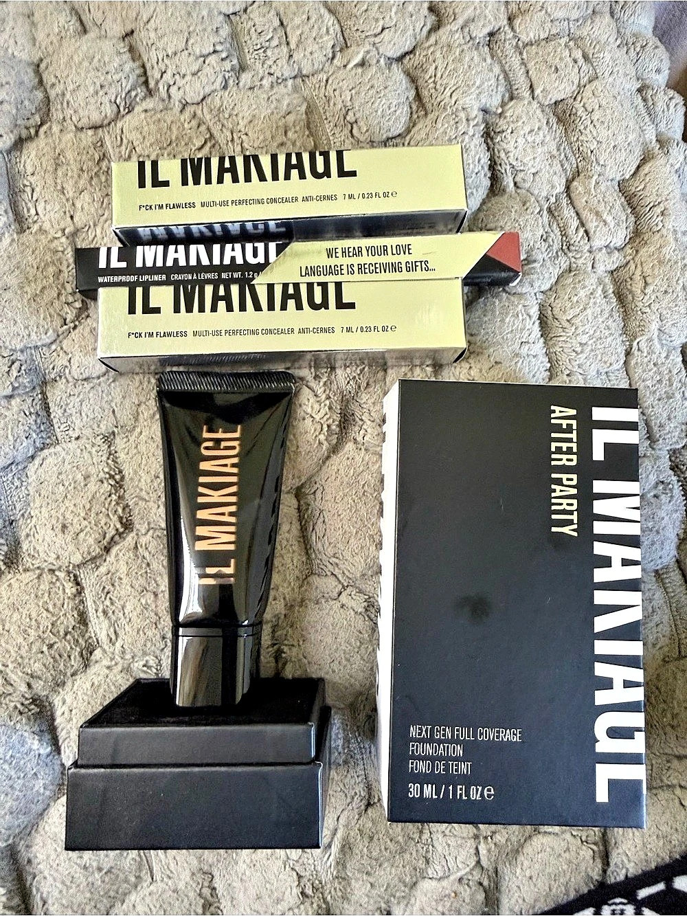 IL Makiage After Party Foundation Makeup Gift Set